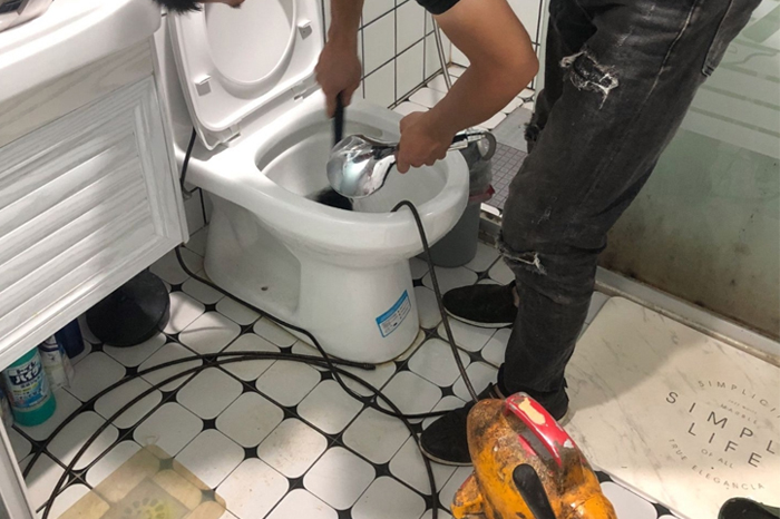 乃东疏通下水道